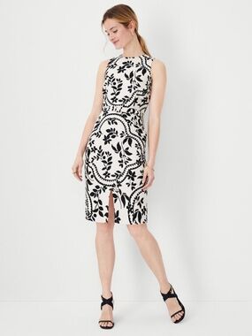 Ann Taylor Tropical Belted Sheath Dress (Size 2)